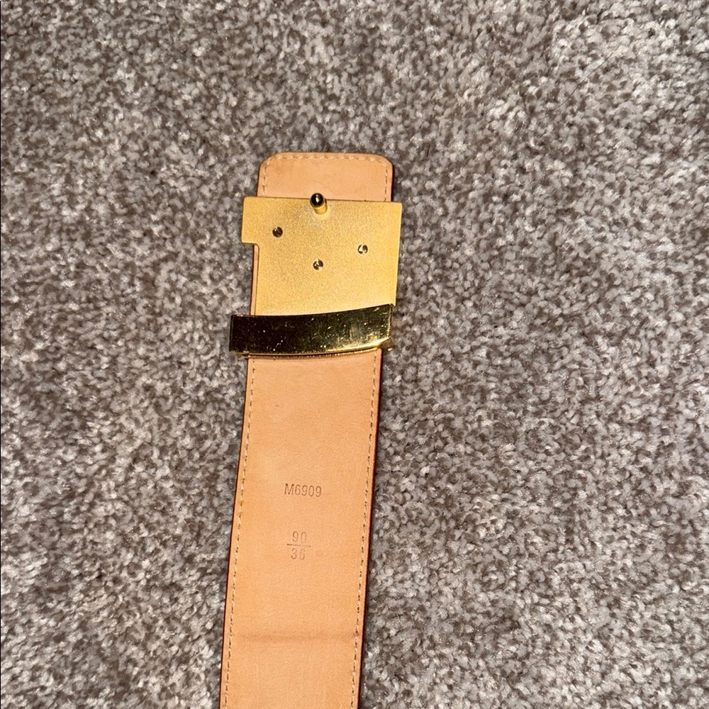 Louis Vuitton Belt - Picture 8 of 10